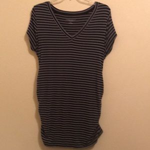 Liz Lange Maternity Tunic Black and Gray
